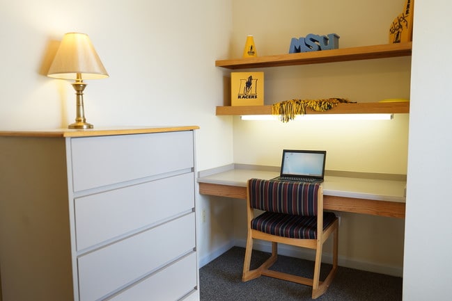 Photo - CEV Murray South: Off-Campus Student Housing
