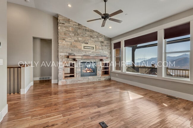 Photo - 1615 E Viewside Cir