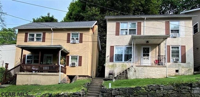 Photo - 710 Valentine St Unidad 2