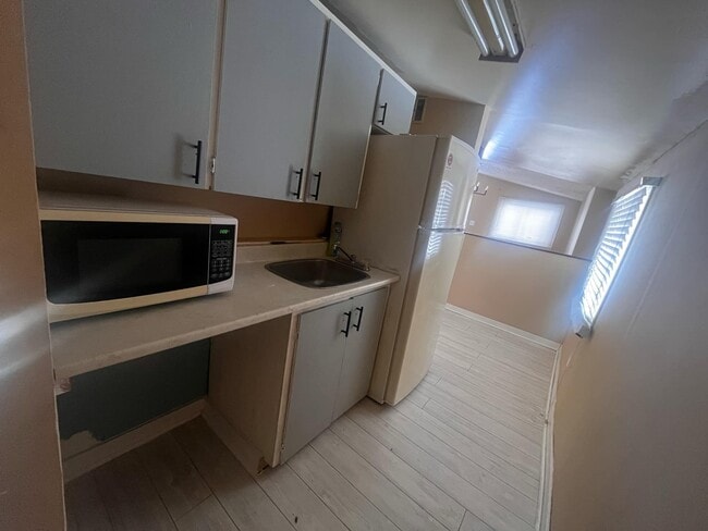 Photo - 75 McDonald St Unité 3