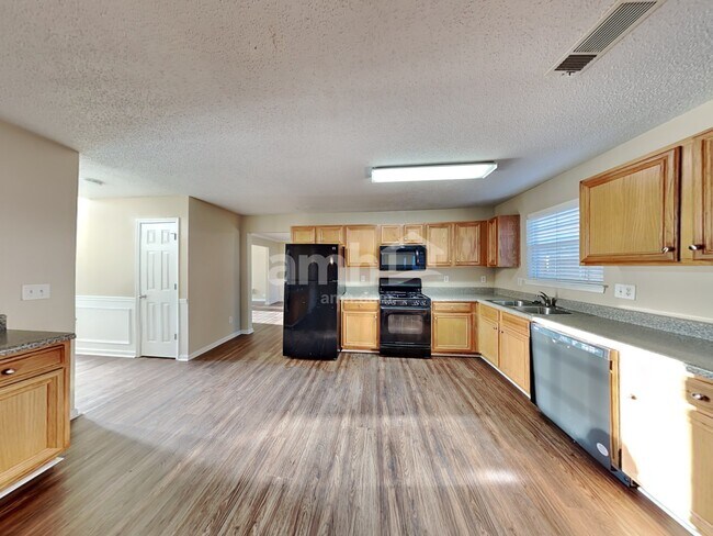 Photo - 1813 Tulip Petal Rd