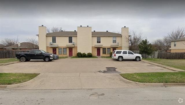 Building Photo - 400 Cambridge Dr Rental
