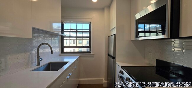 1200 Massachusetts Ave Unit 506