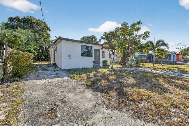 Photo - Affordable Move-In Special: First month and Security Deposit Only to move-in!