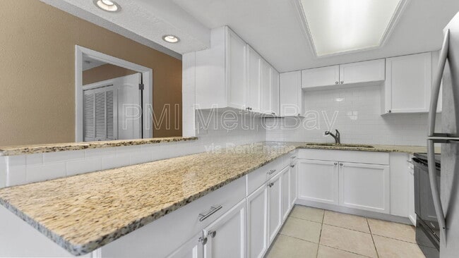 Photo - 309 W South Ave