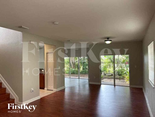 Photo - 3143 NE 4th St