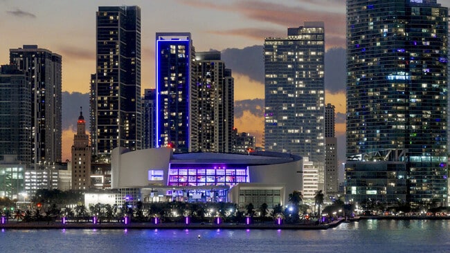 Photo - Miami World Tower