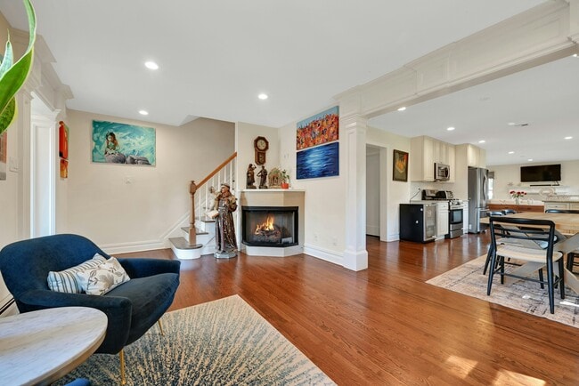 Photo - 81 Riverview Ave