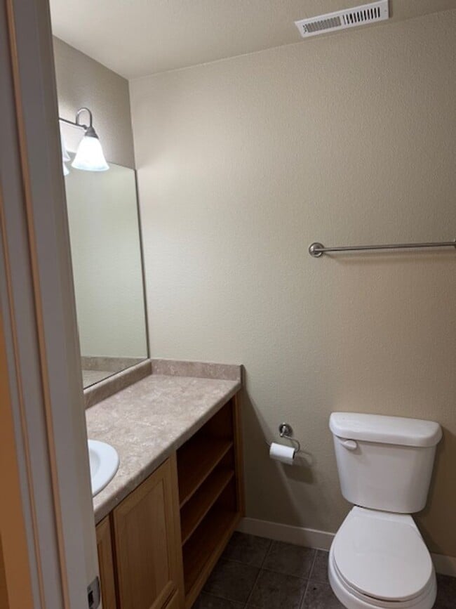 Photo - TOWNHOME/ 3 LEVELS W/ FENCED YARD AND GARA...