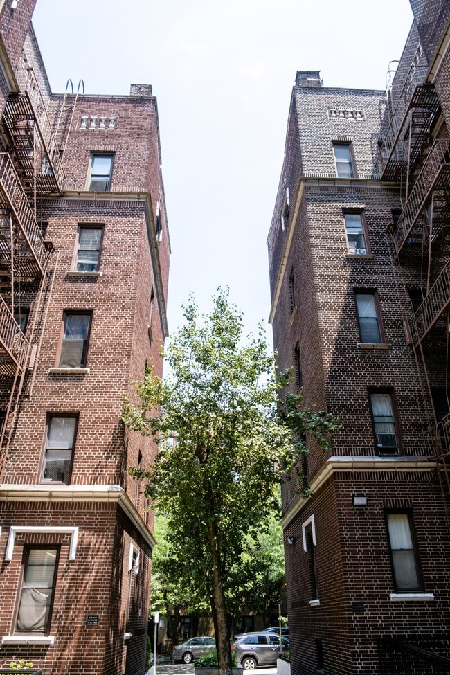 Building Photo - 277 HARRISON Ave Unit A3