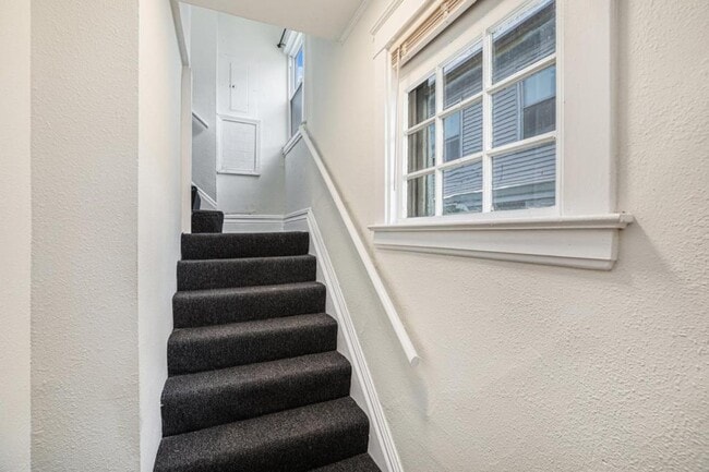 Photo - 3916 Warwick Blvd