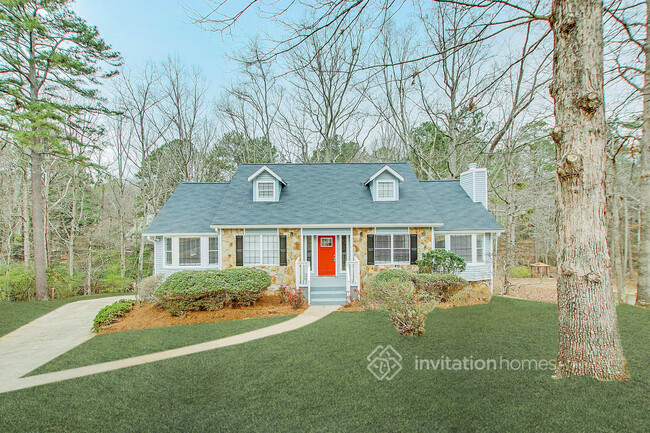 Photo - 6630 Windwood Ct House