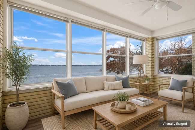 Photo - Monona Lakeview