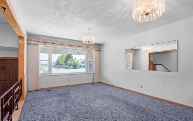 Photo - 788 E 1500 N