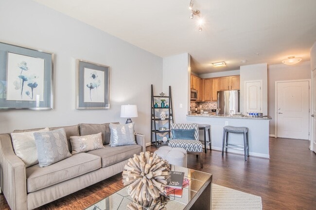 Spacious living areas make it easy to entertain family and friends. - Windsor Leesburg Apartments