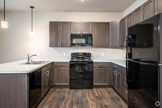 2BR, 2BA - 1069SF