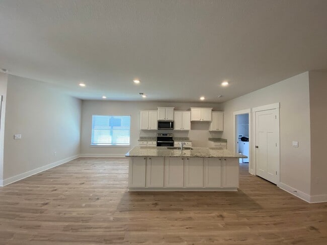 Photo - 3398 Southwind Dr