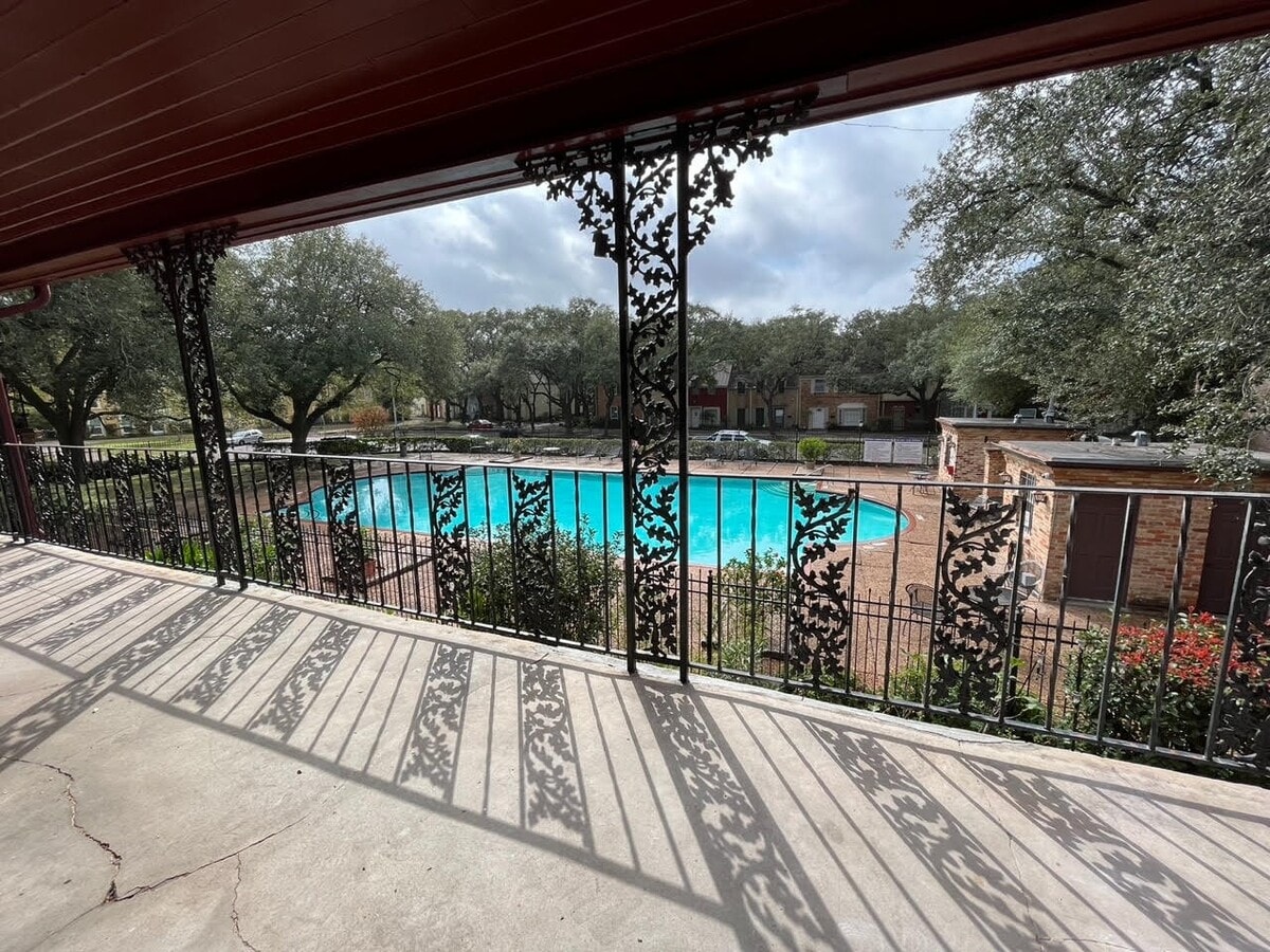 Photo - 5216 Arboles Dr Unit 9