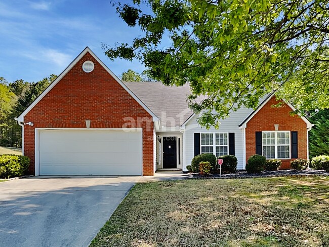 Photo - 661 Stonecrest Dr House