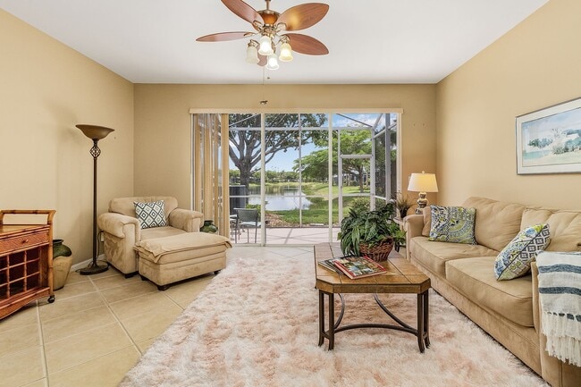Photo - 8381 Village Edge Cir