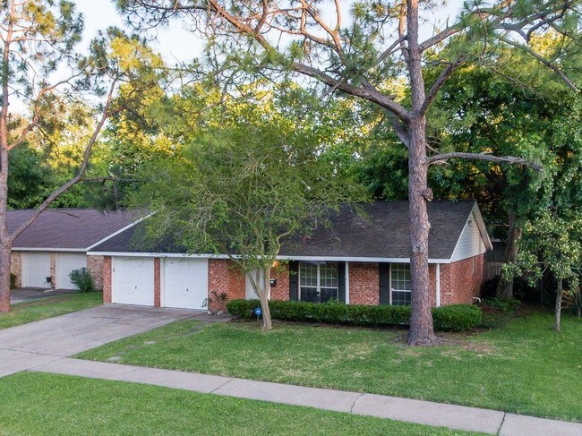 Photo - 5925 Ariel St