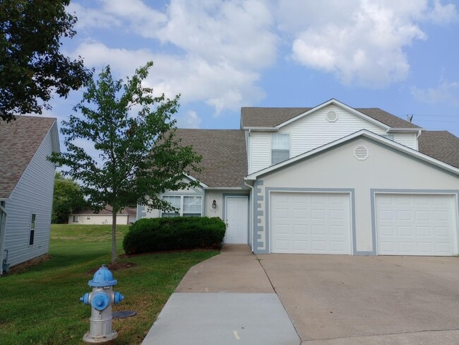 Photo - 3519 La Mesa Dr Townhome