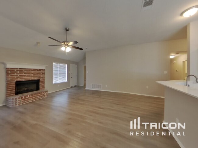 Photo - 1505 Nightingale Ct