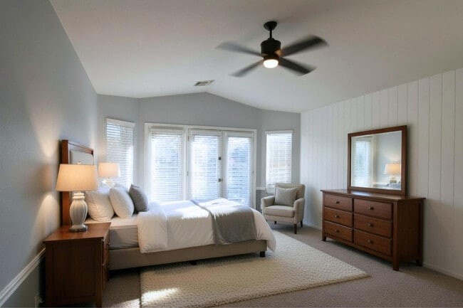 Photo - 4861 S Vista Pl