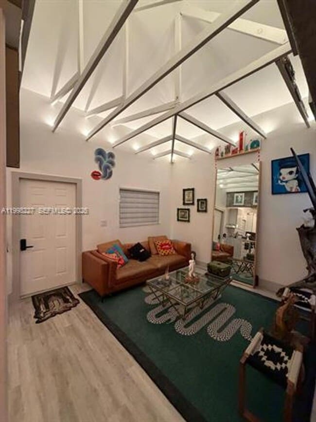 Photo - 455 NW 19th Ln