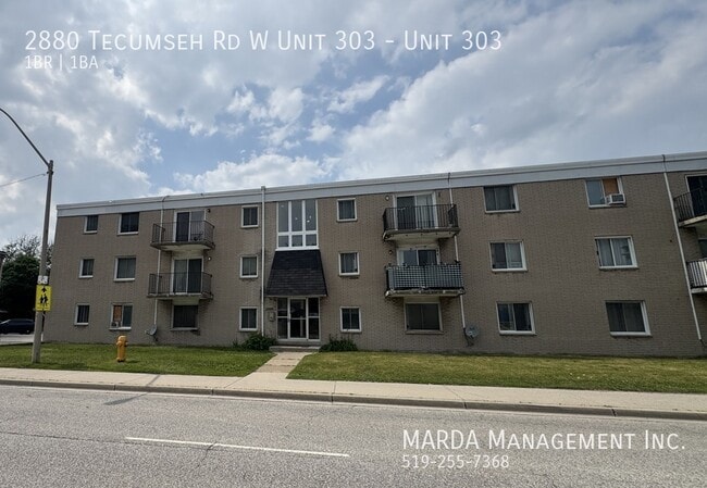 Building Photo - COZY 1 BED/1 BATH Unit 303