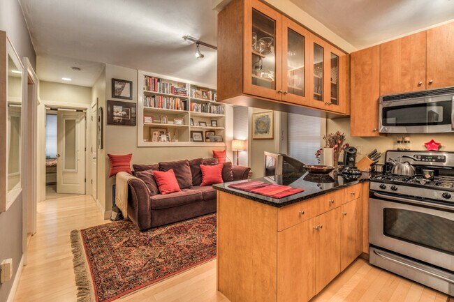 Photo - Two Bed Near Northeastern - No Fee