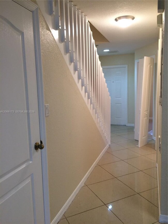 Photo - 12846 SW 31st St Unidad 135