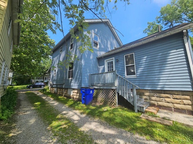 449 S Prospect St Unidad 449 S Prospect St #A