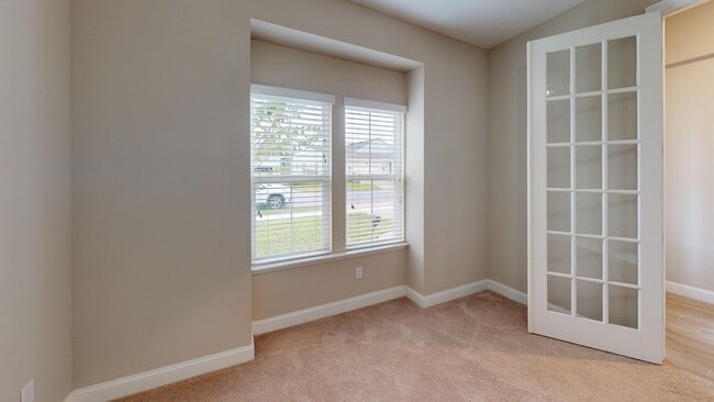 Photo - 2356 Reese Wy