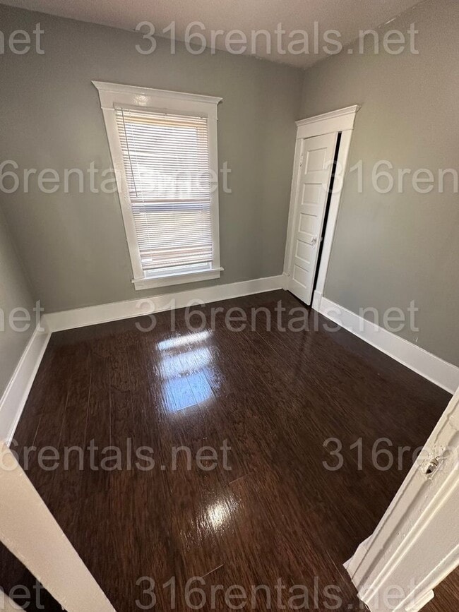 Photo - $895 - **COMING SOON** 2 bedroom / 1 bathroom - Single Family Home