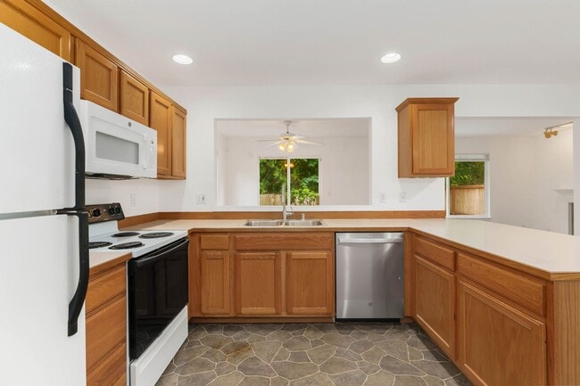 13388 Prospector Ridge Rd SE