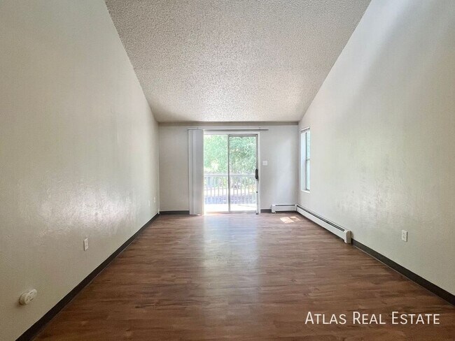 Photo - 459 El Paso Blvd Unit I