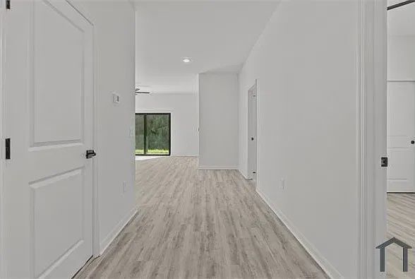 Photo - 1147 Edgerton Ave