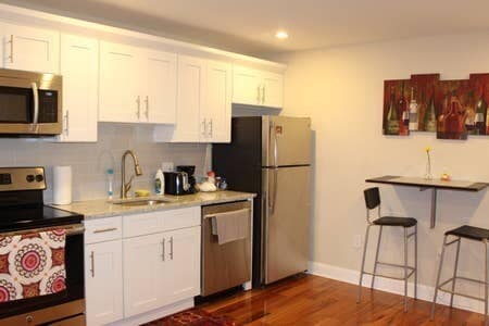Building Photo - 1118 S 12th St Unit 2FL Rental