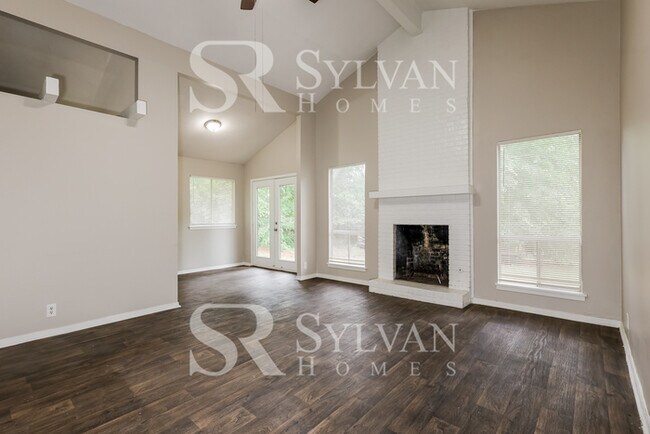 Photo - Discover Spacious Comfort & Fun