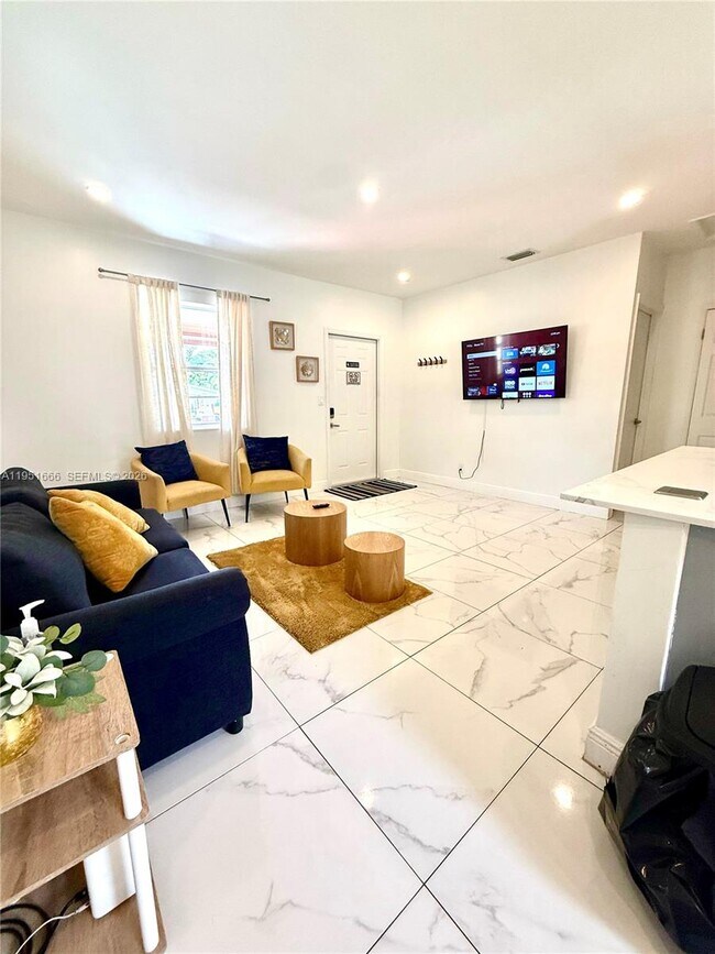 Photo - 133 SW 22nd Terrace