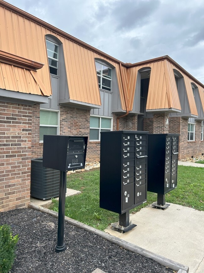 Hillview Terrace Apartments