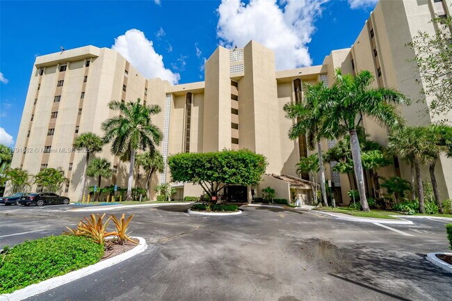 Building Photo - 7400 Radice Ct Unit 405 Rental