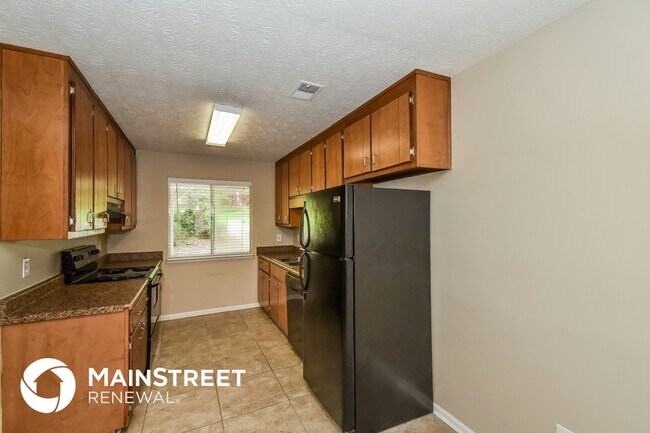 Photo - 8152 Dunellen Ln