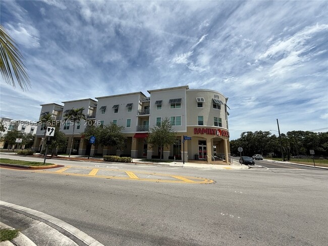 Photo - 5978 SW 64th St Unit 303
