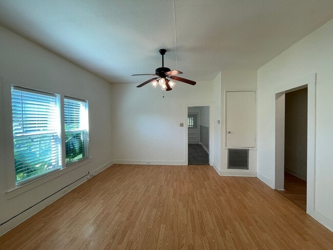 Photo - SUMMERDALE COTTAGE