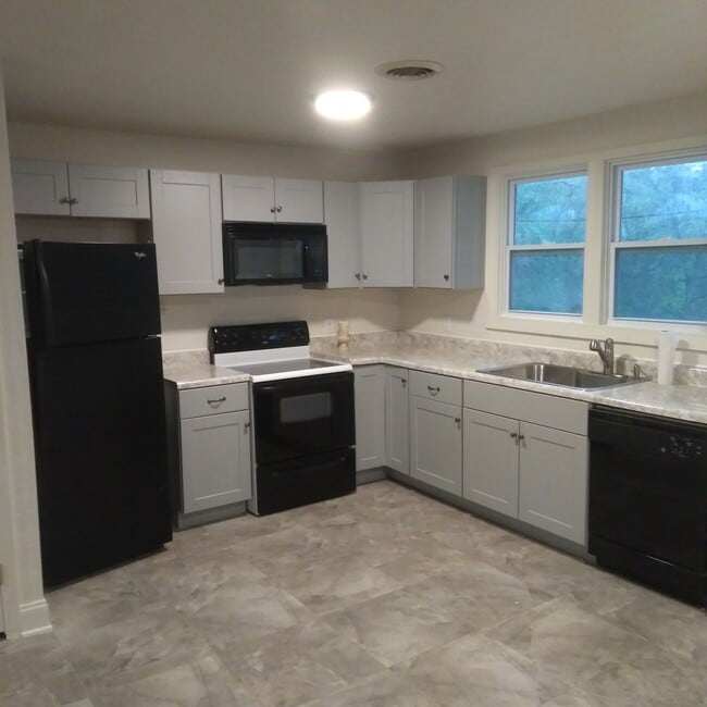 Eat in Kitchen - 509 Burns Rd