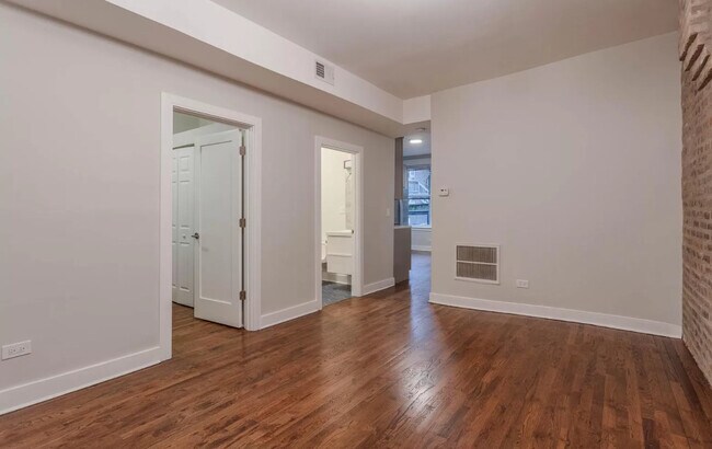 Photo - 1420 N Talman Ave Unit 3R