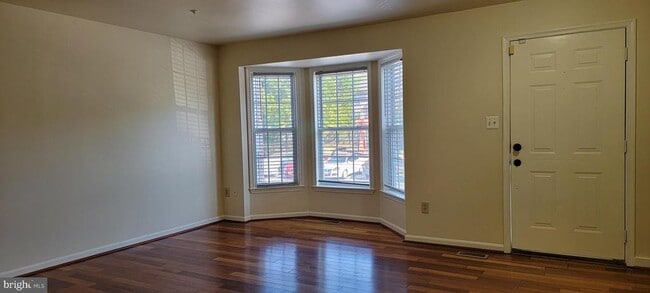 Photo - 601 Primus Ct