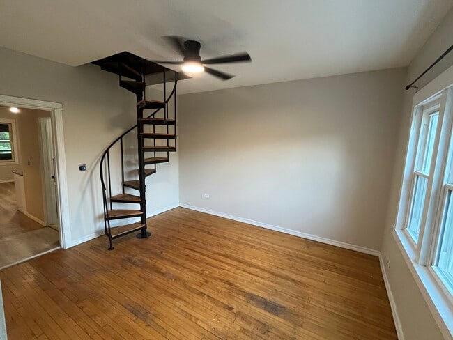 Photo - 3246 N Ravenswood Ave Unit 2